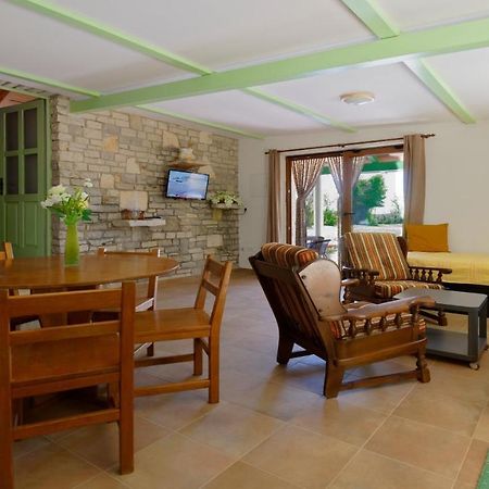 Holiday Home Gimino By Rent Istria Žminj Exterior foto