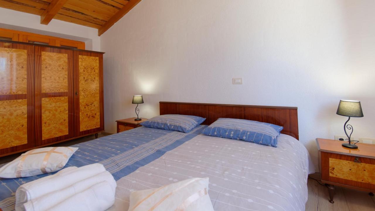 Holiday Home Gimino By Rent Istria Žminj Exterior foto