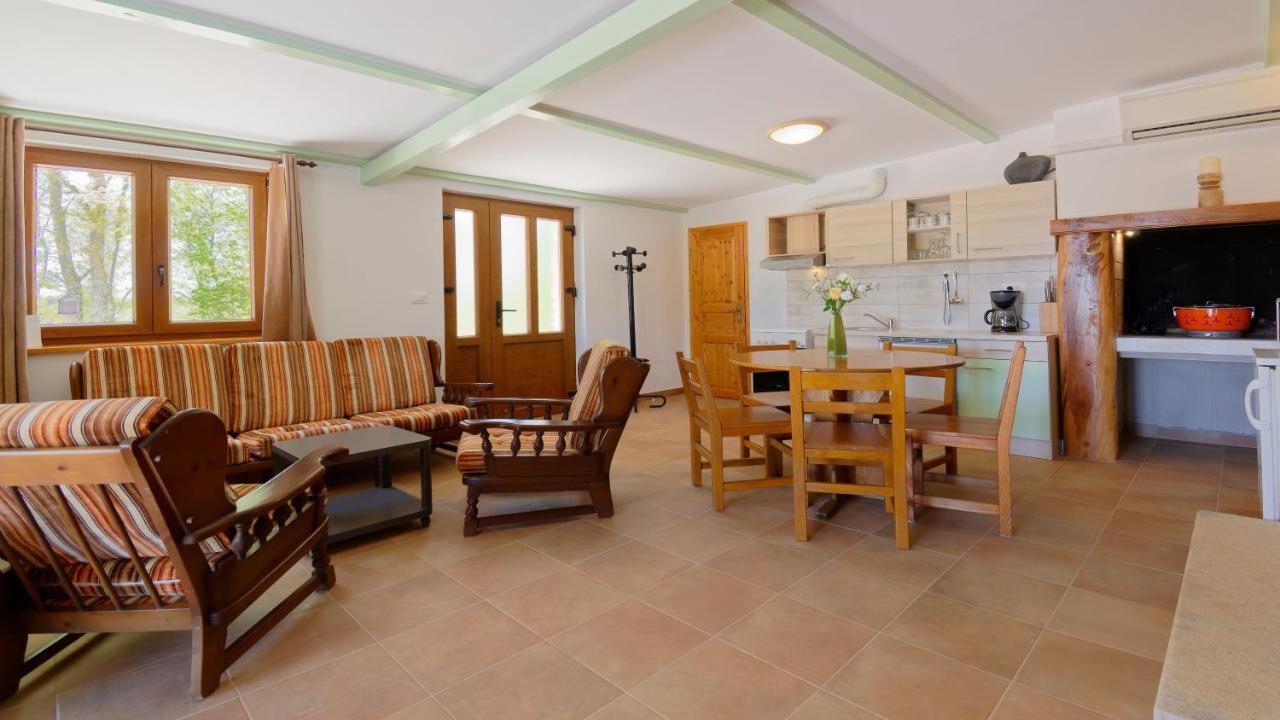 Holiday Home Gimino By Rent Istria Žminj Exterior foto